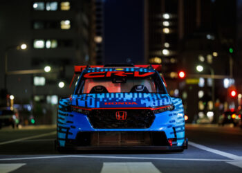 HPD Honda CR-V Hybrid Racer