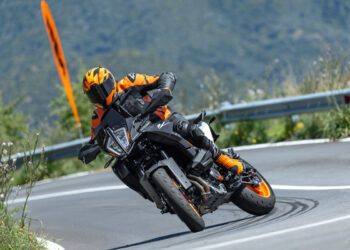 KTM 890 SMT Image: Francesc Montero/KTM