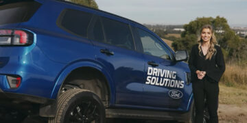 Jacqui goes off-road training with Driving Solutions