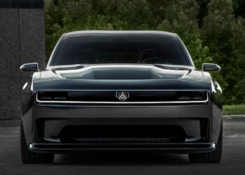 Dodge Charger Daytona SRT Concept