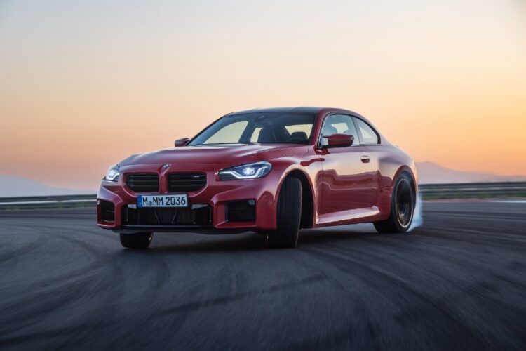 2022 BMW M2