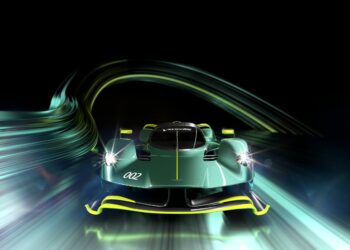 Aston Martin Valkyrie AMR Pro