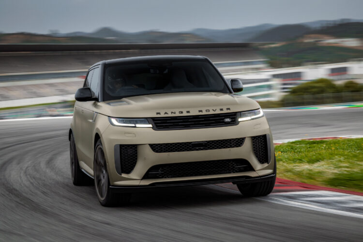 2024 Range Rover Sport SV