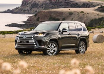 Lexus LX600