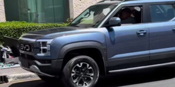 BYD Shark ute spied