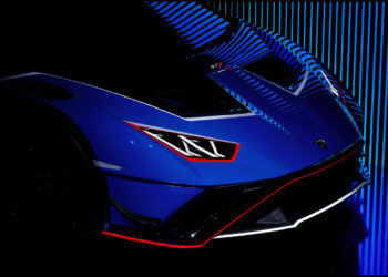2024 Lamborghini Huracán STJ