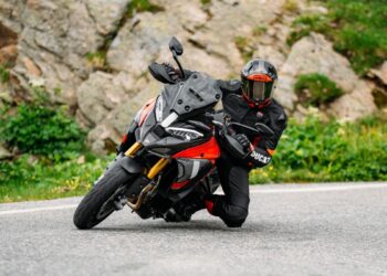 2025 Ducati Multistrada V4 Pikes Peak