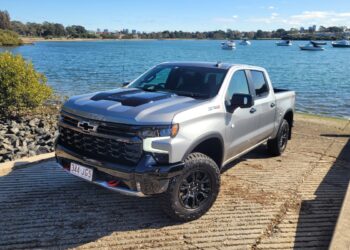 Chevrolet Silverado ZR2