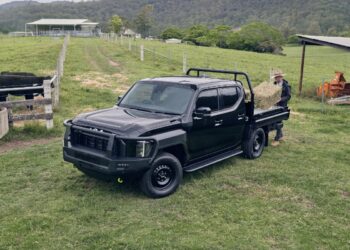 2025 Kia Tasman cab chassis