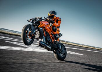 2024 KTM 1390 Super Duke R Evo