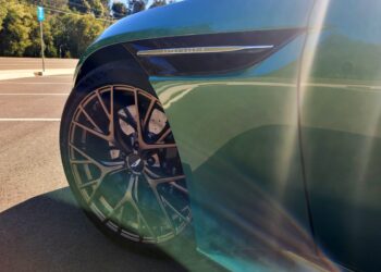 2024 Aston Martin DB12