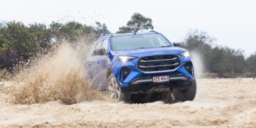 2025 Isuzu MU-X LS-T