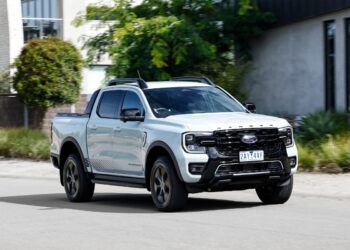 2025 Ford Ranger PHEV Stormtrak