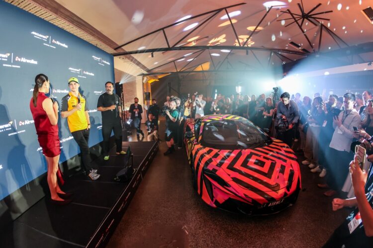 McLaren Artura 'art car'