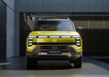 2025 Nissan Frontier Pro PHEV