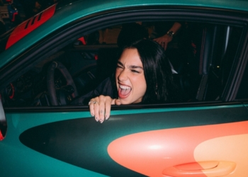 Dua Lipa Porsche Rennstall 911 GT3 RS