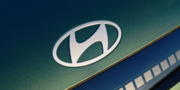 Hyundai badge