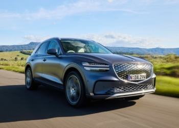 2025 Genesis GV70 Electrified