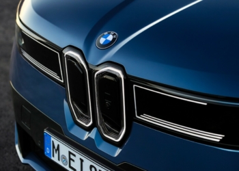 2025 BMW iX3