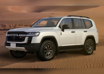 Toyota LandCruiser 300 Rally Raid