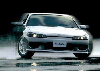 Nissan Silvia S15