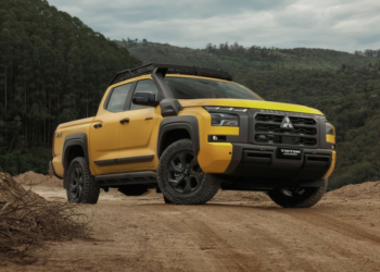 Mitsubishi Triton Savana