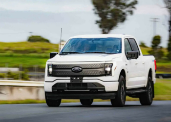 Ford F-150 Lightning Pro