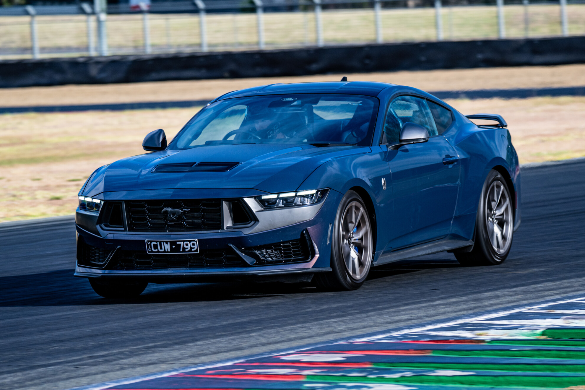 Ford Mustang Dark Horse