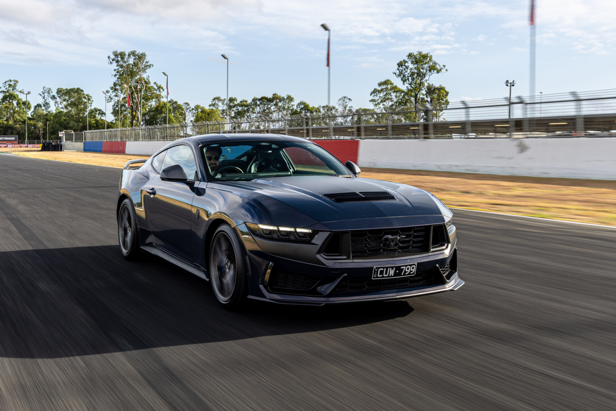 Ford Mustang Dark Horse