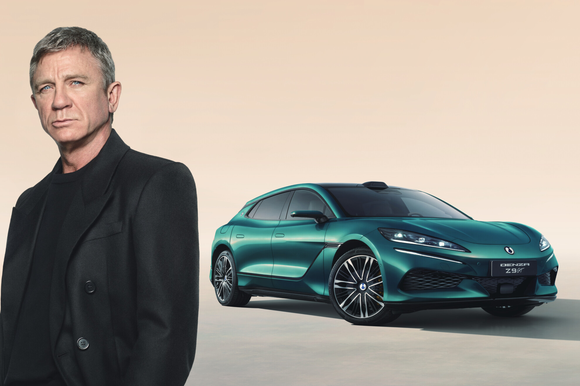 Daniel Craig and the Denza Z9GT