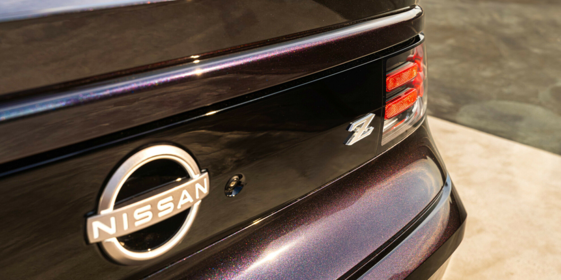Nissan Z Heritage Edition in Midnight Purple