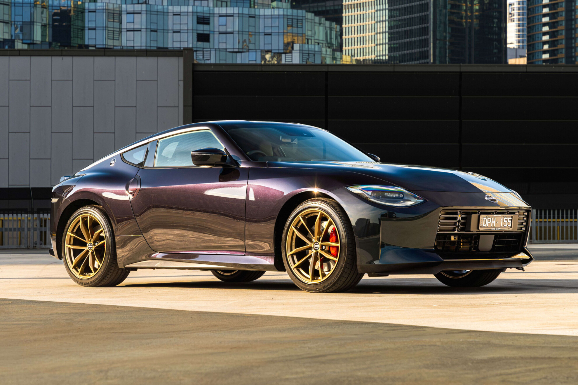 Nissan Z Heritage Edition